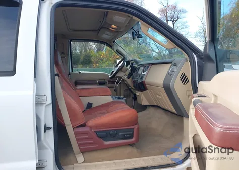 2008 Ford F-350 Fx4/Harley-Davidson/King Ranch/Lariat/Xl/Xlt z USA, uszkodzony, nr VIN 1FTSW31R38EA62285